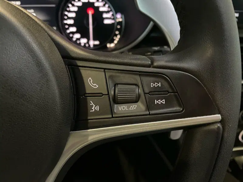 Alfa Romeo Stelvio usata a Ancona (19)