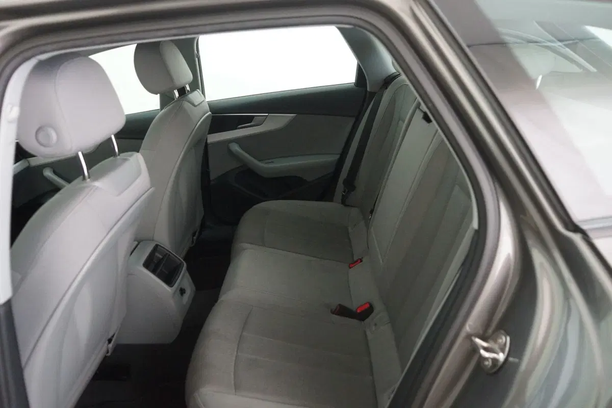 Audi A4 Avant usata a Torino (9)