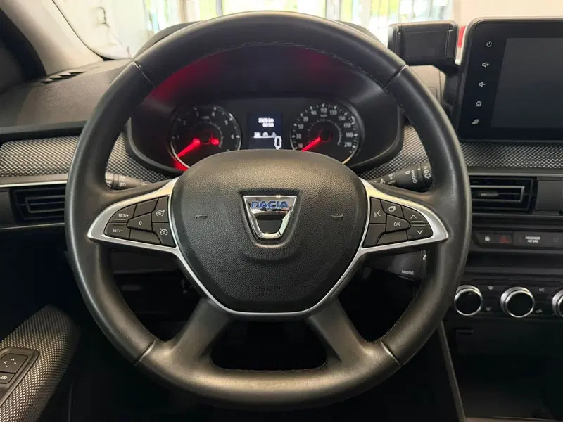 Dacia Sandero usata a Brescia (17)
