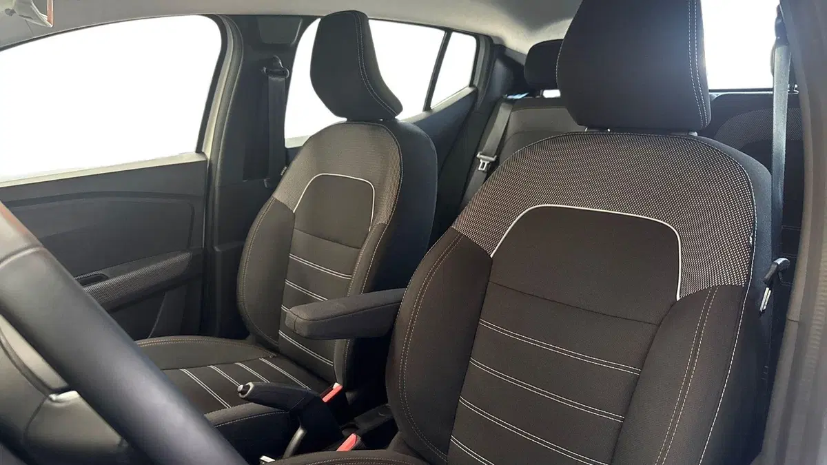 Dacia Sandero usata a Treviso (15)