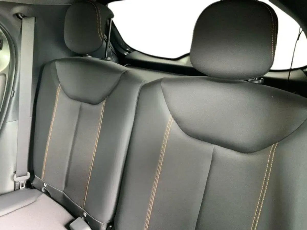 Toyota Aygo X usata a Perugia (12)