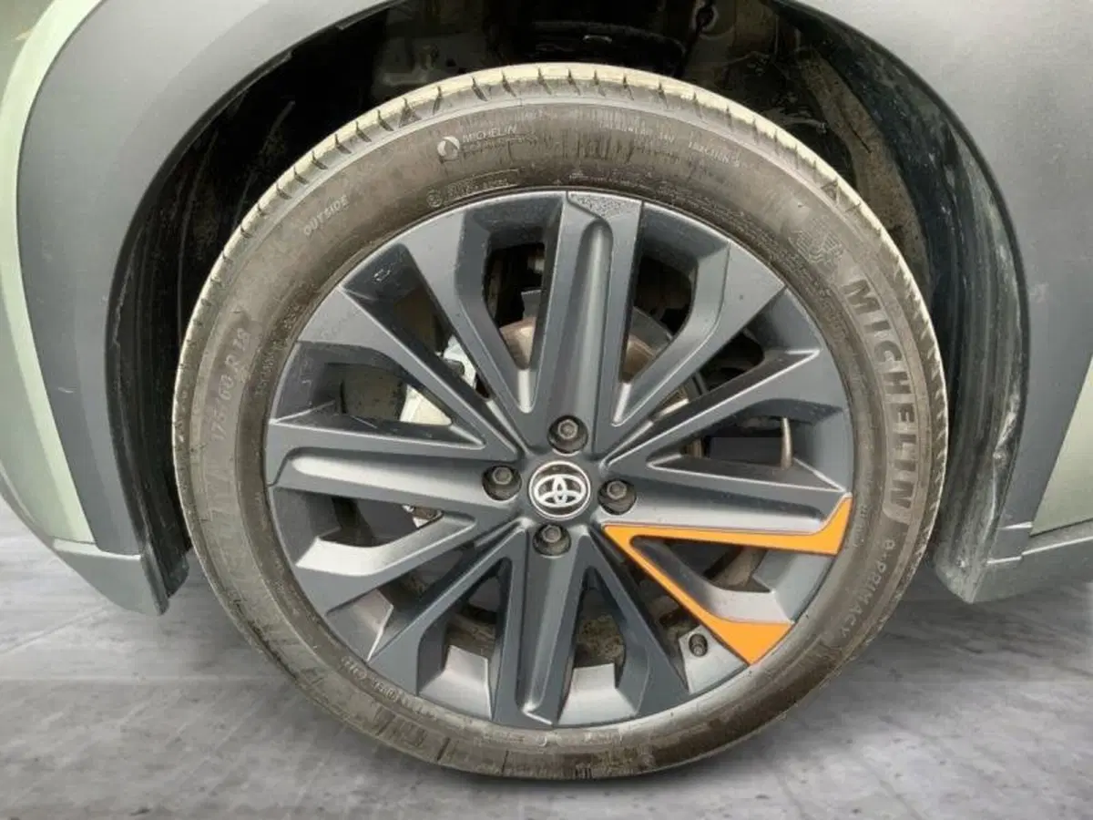 Toyota Aygo X usata a Perugia (13)