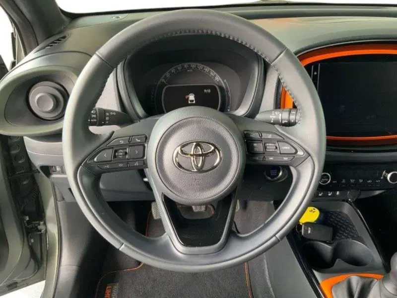 Toyota Aygo X usata a Perugia (9)