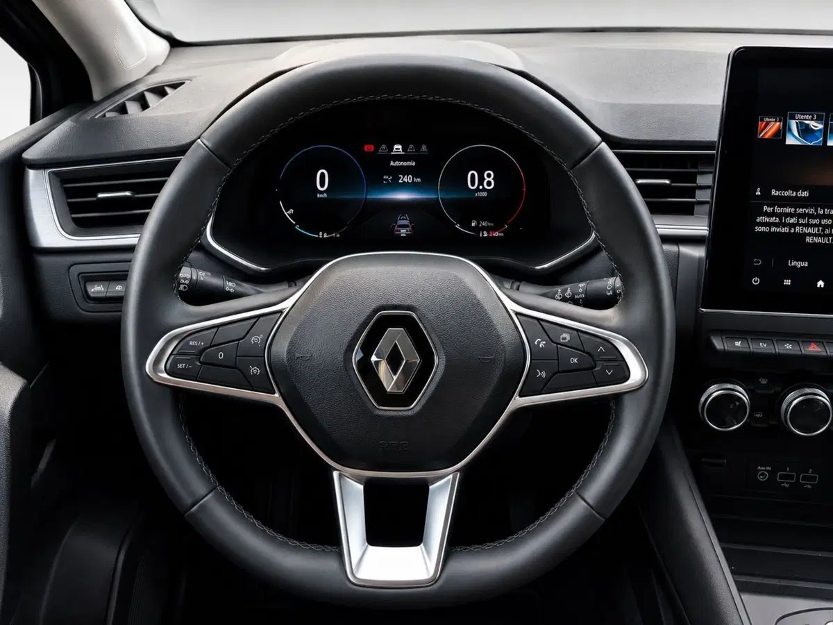 Renault Captur usata a Rimini (8)