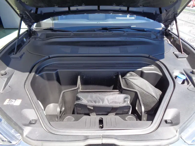 Ford Mustang Mach-E usata a Belluno (20)