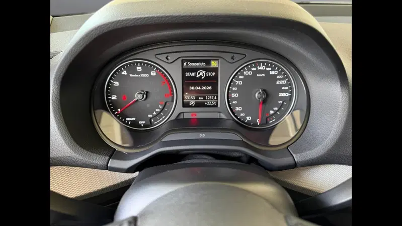 Audi Q2 usata a Palermo (8)