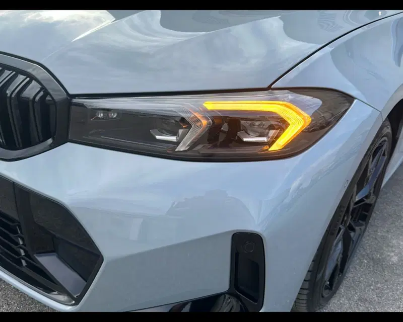 BMW Serie 3 Touring usata a Napoli (11)