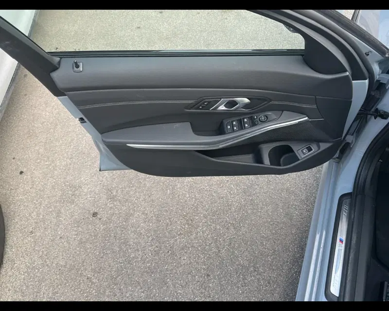 BMW Serie 3 Touring usata a Napoli (13)