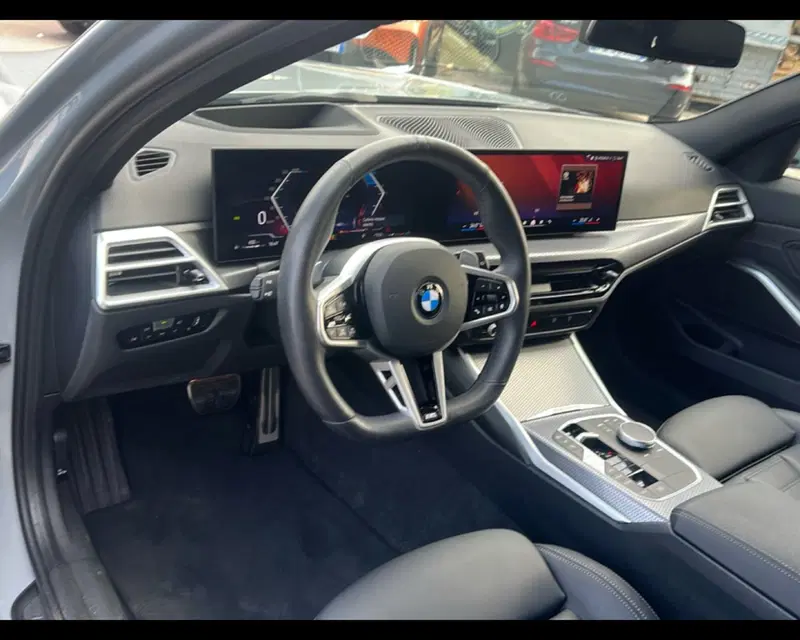 BMW Serie 3 Touring usata a Napoli (18)
