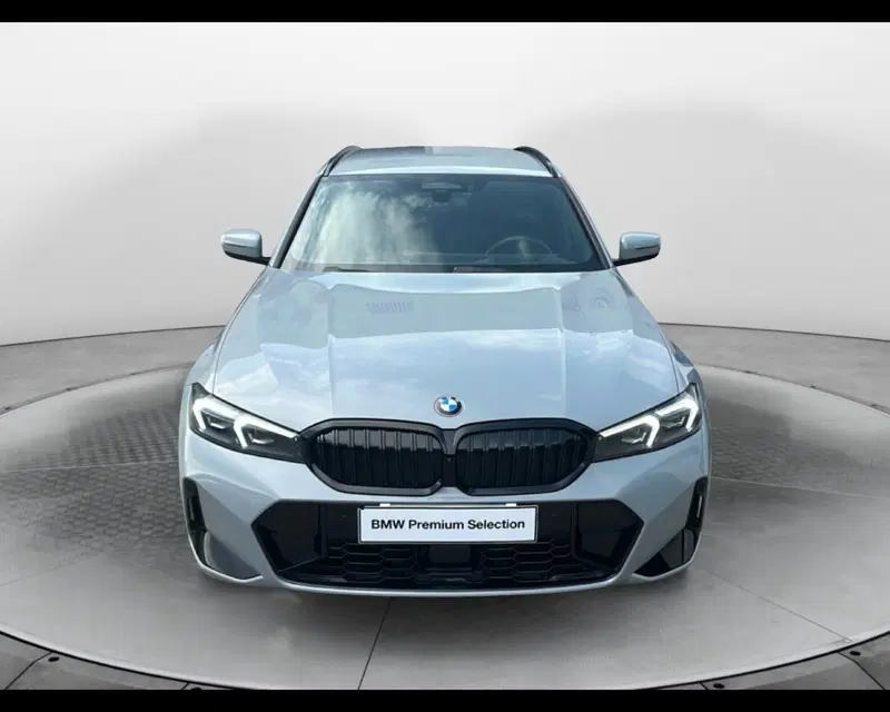 BMW Serie 3 Touring usata a Napoli (3)