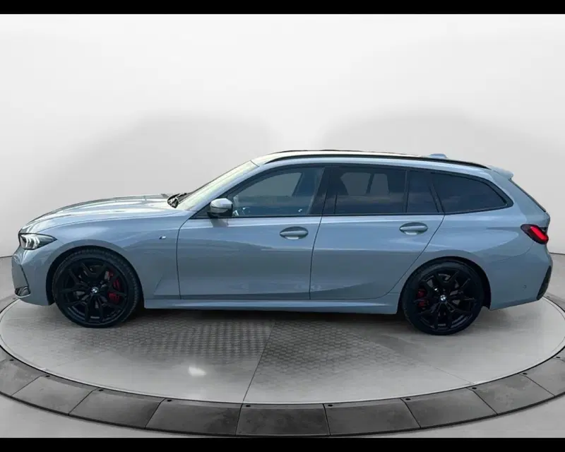 BMW Serie 3 Touring usata a Napoli (9)