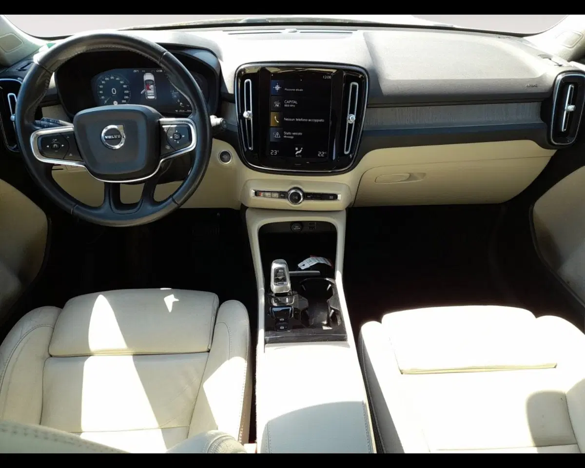 Volvo XC40 usata a Ravenna (10)