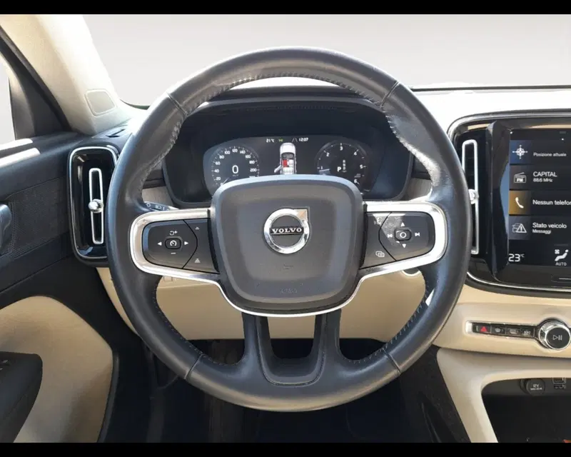 Volvo XC40 usata a Ravenna (12)