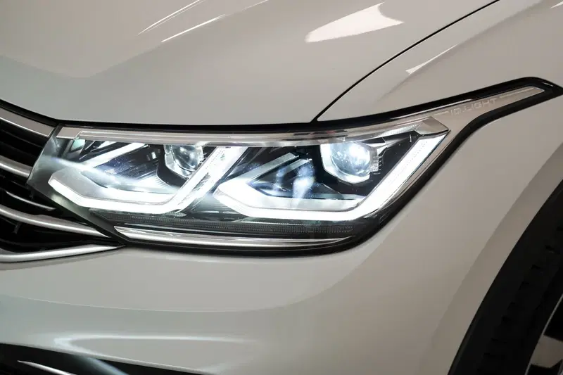 Volkswagen Tiguan usata a Varese (7)