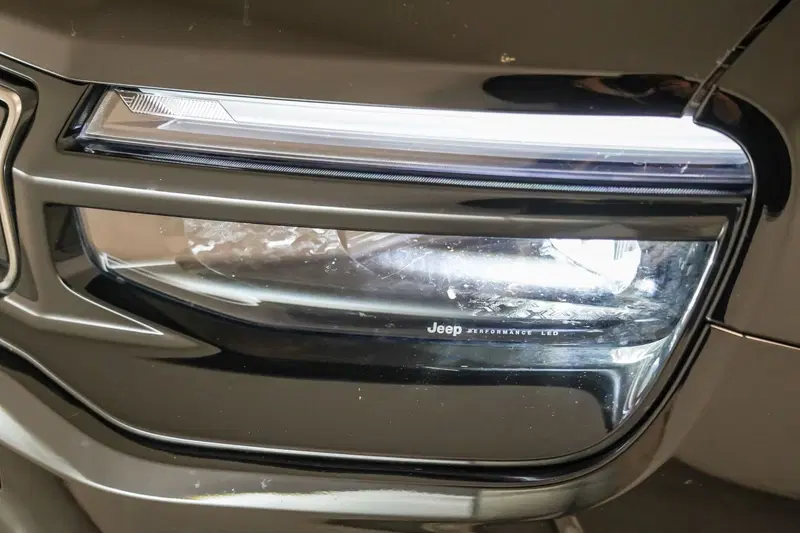 Jeep Avenger usata a Varese (8)