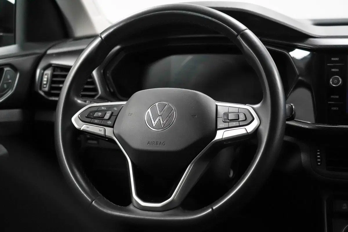 Volkswagen T-Cross usata a Varese (10)