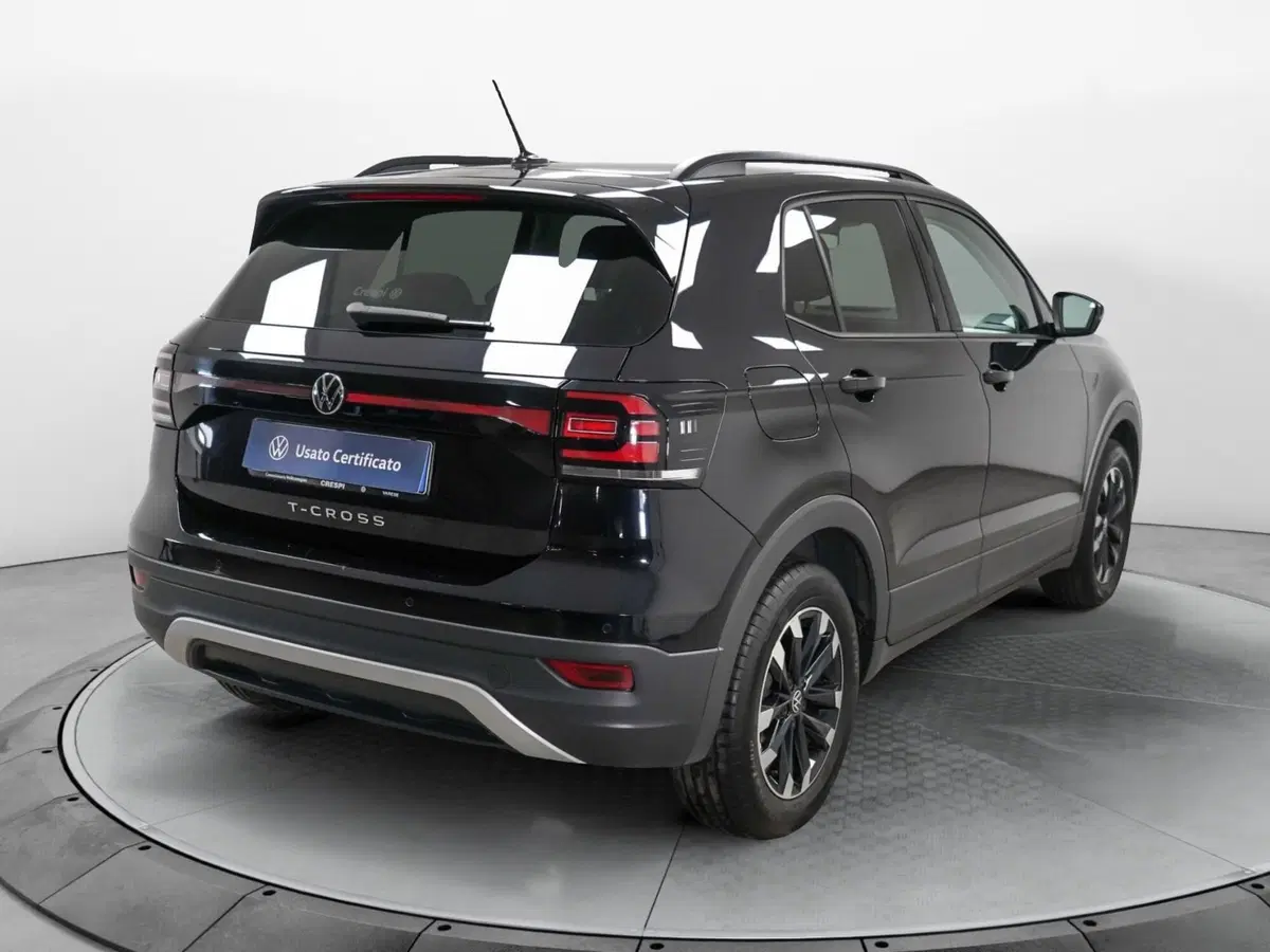 Volkswagen T-Cross usata a Varese (6)