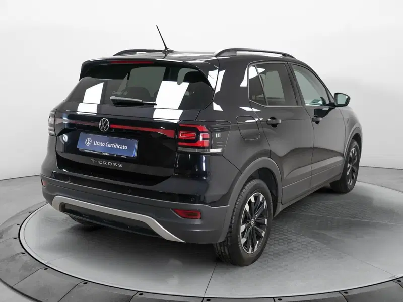 Volkswagen T-Cross usata a Varese (6)