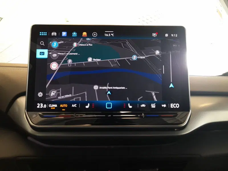 Volkswagen ID.5 nuova a Bologna (14)
