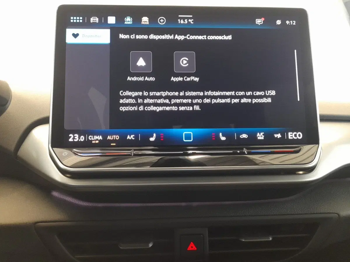 Volkswagen ID.5 nuova a Bologna (15)