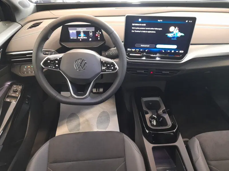 Volkswagen ID.5 nuova a Bologna (17)