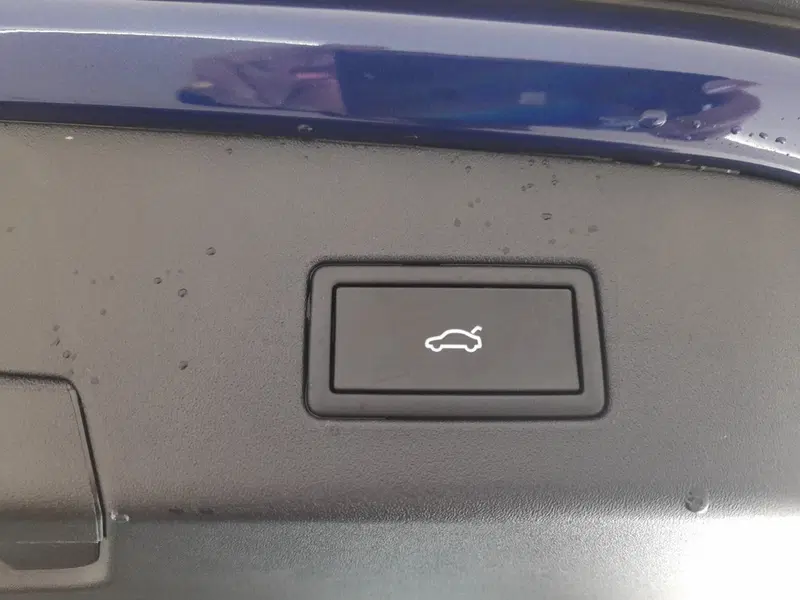 Volkswagen ID.5 nuova a Bologna (19)