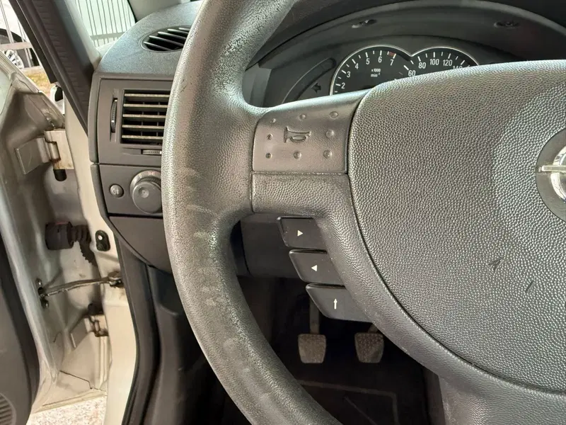 Opel Meriva usata a Brescia (13)