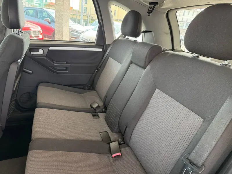 Opel Meriva usata a Brescia (17)
