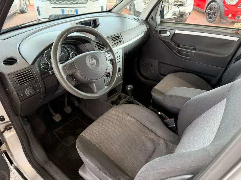 Opel Meriva usata a Brescia (9)
