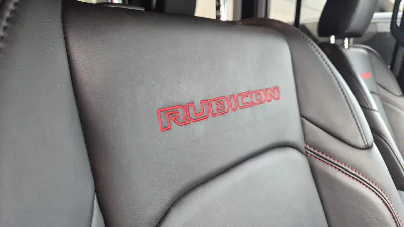 Jeep Wrangler Unlimited usata a Frosinone (13)