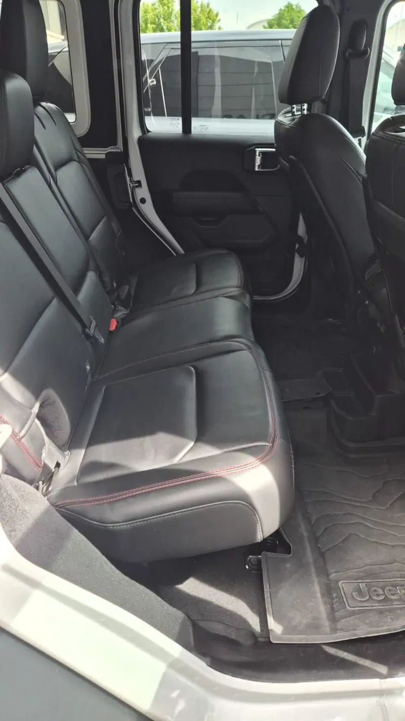 Jeep Wrangler Unlimited usata a Frosinone (15)