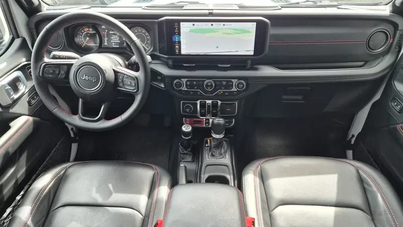 Jeep Wrangler Unlimited usata a Frosinone (16)
