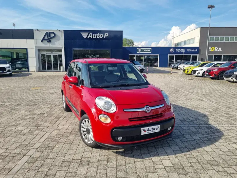 Fiat 500L usata a Lucca (2)