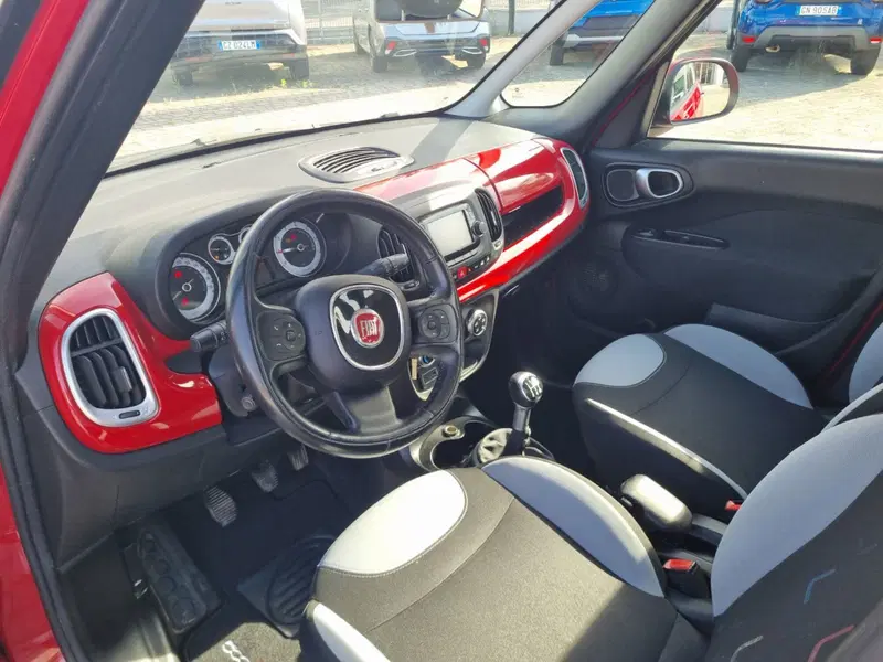 Fiat 500L usata a Lucca (6)