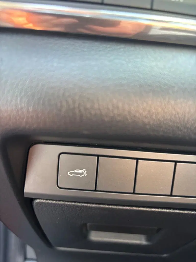 Mazda CX-30 usata a Frosinone (6)