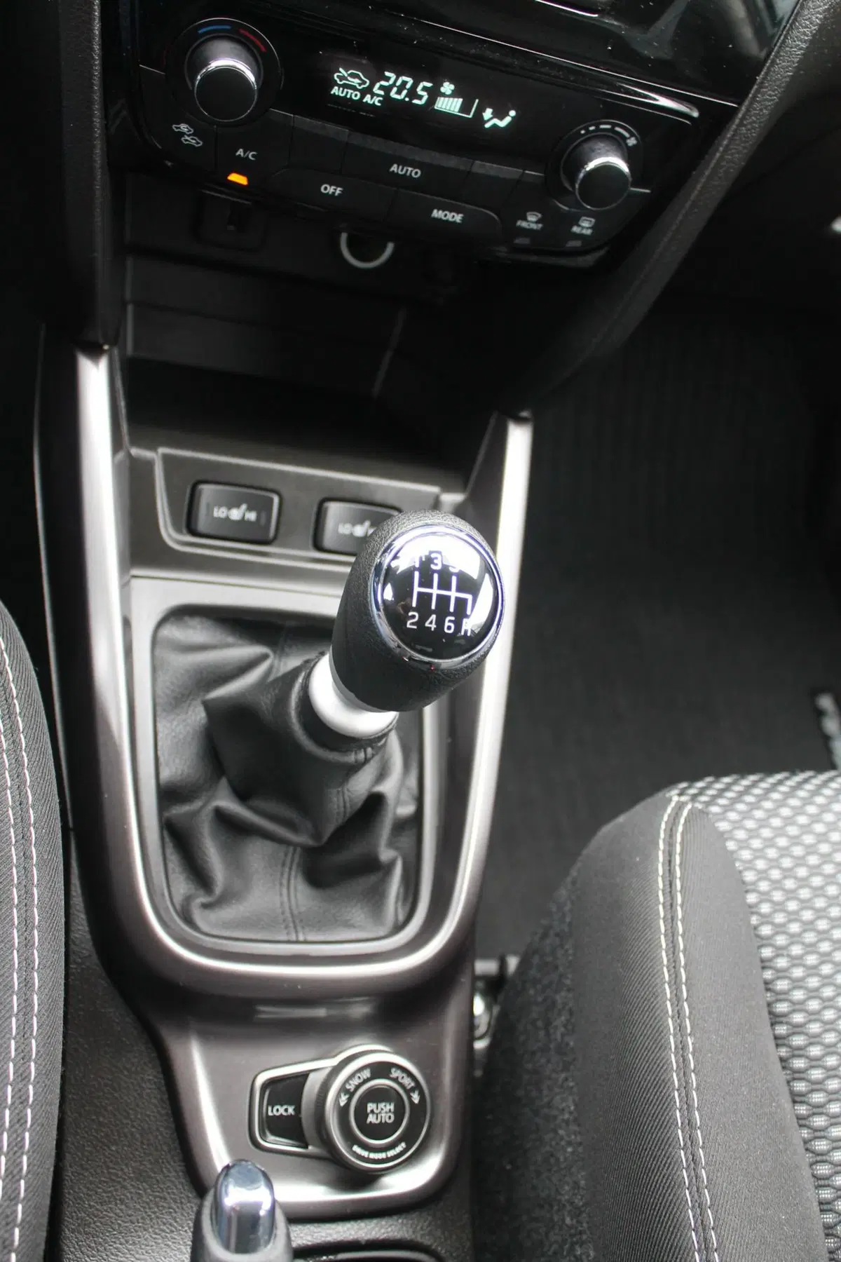 Suzuki Vitara usata a Cuneo (13)