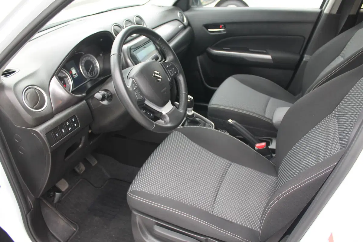 Suzuki Vitara usata a Cuneo (8)