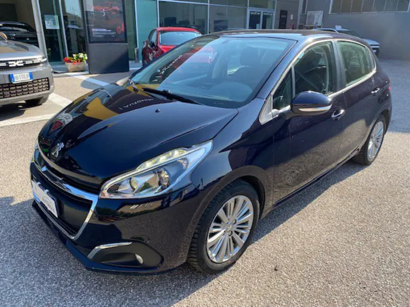 Peugeot 208 usata a Verona (2)