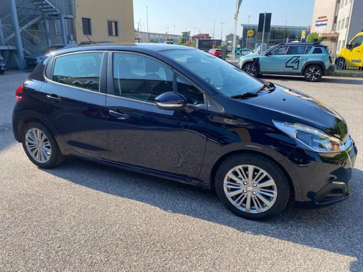 Peugeot 208 usata a Verona (4)