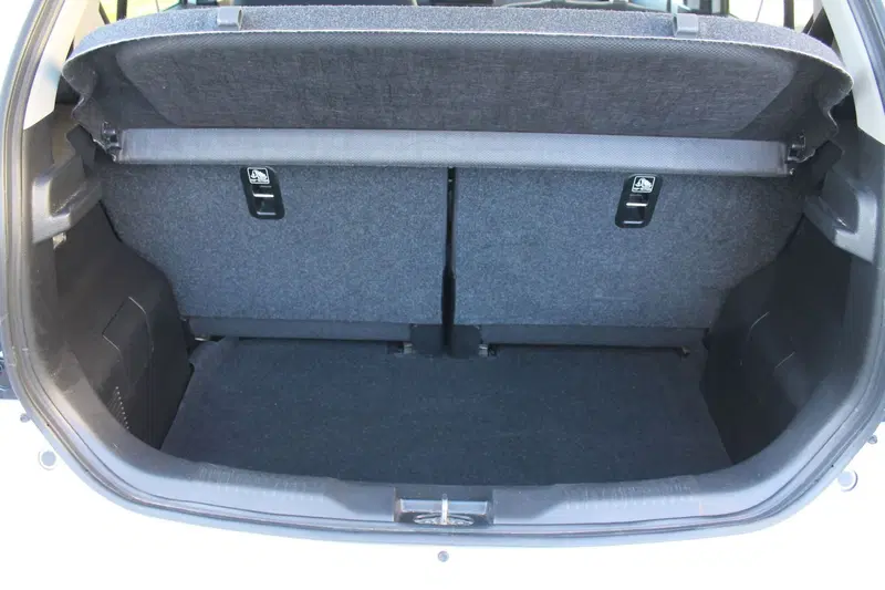 Suzuki Ignis usata a Cuneo (11)