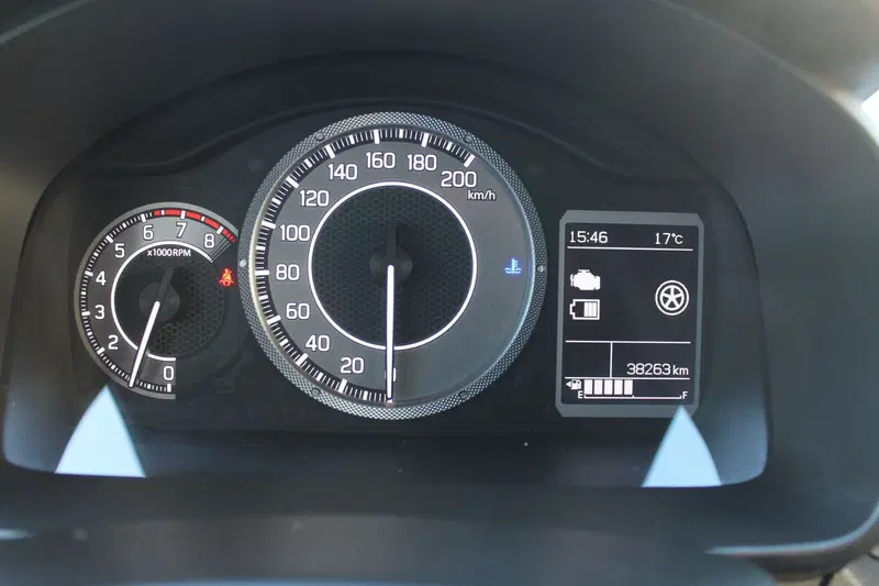 Suzuki Ignis usata a Cuneo (14)