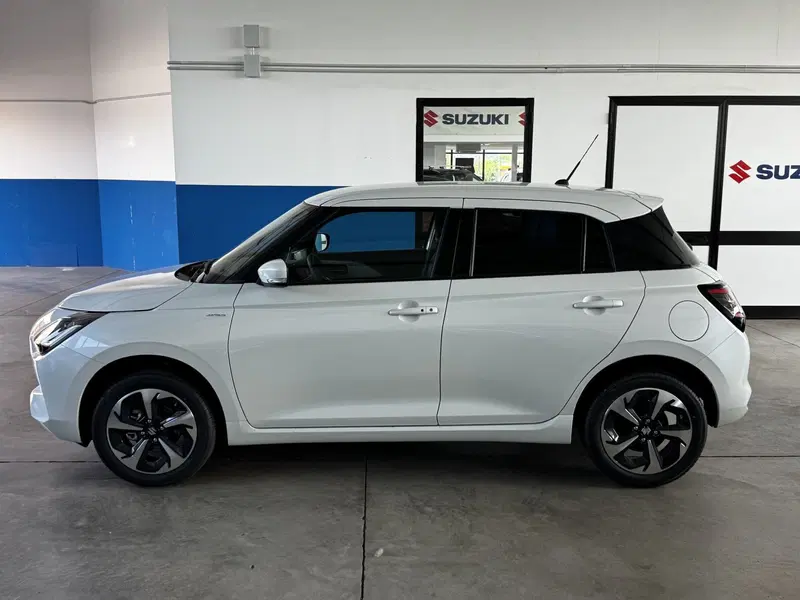 Suzuki Swift nuova a Cuneo (2)