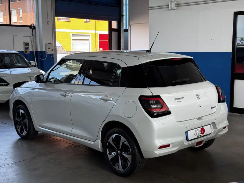 Suzuki Swift nuova a Cuneo (3)