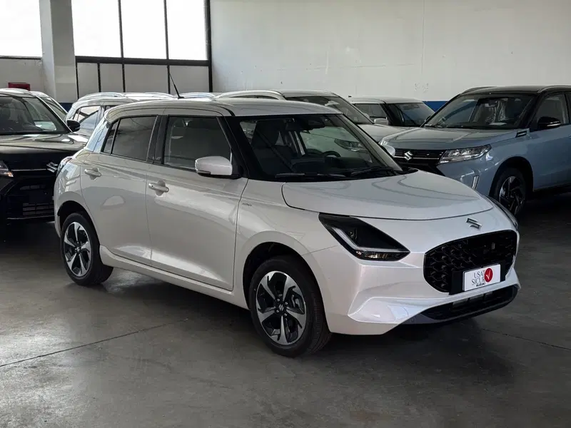 Suzuki Swift nuova a Cuneo (5)