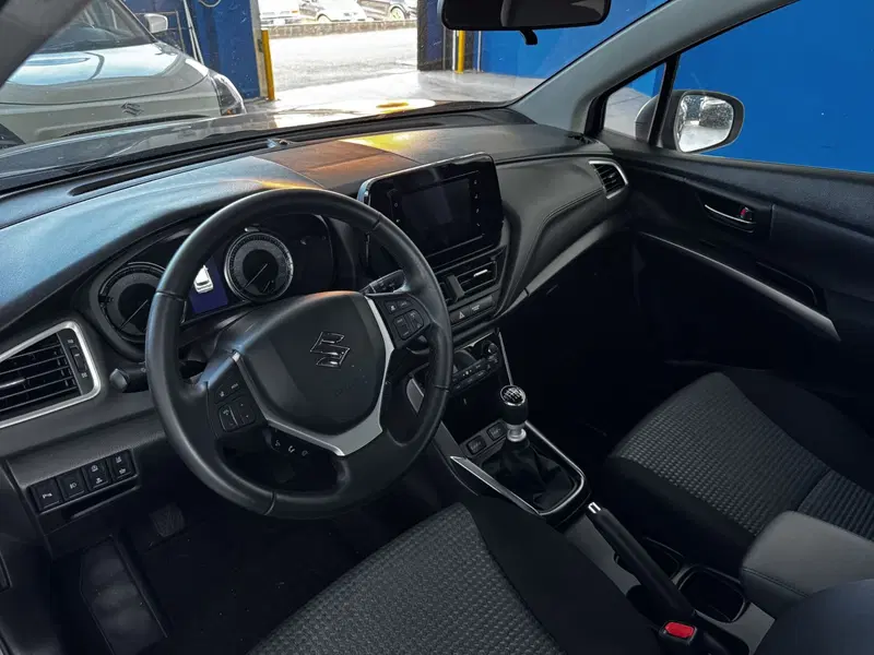 Suzuki S-Cross usata a Cuneo (8)