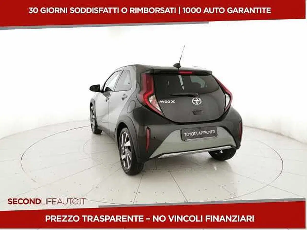 Toyota Aygo X usata a Chieti (10)