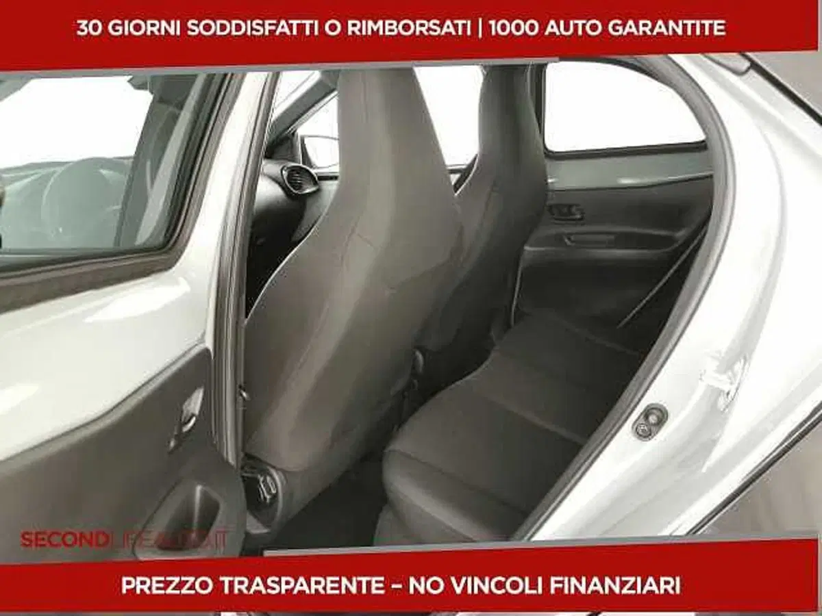 Toyota Aygo X usata a Chieti (14)