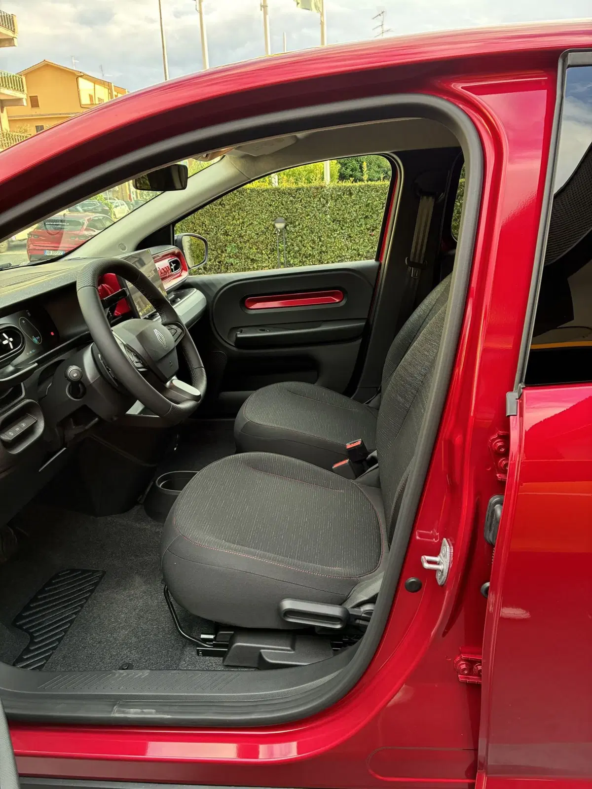 Renault Twingo nuova a Frosinone (8)