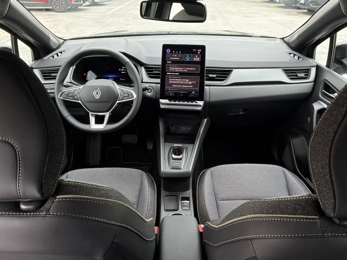 Renault Captur nuova a Frosinone (15)