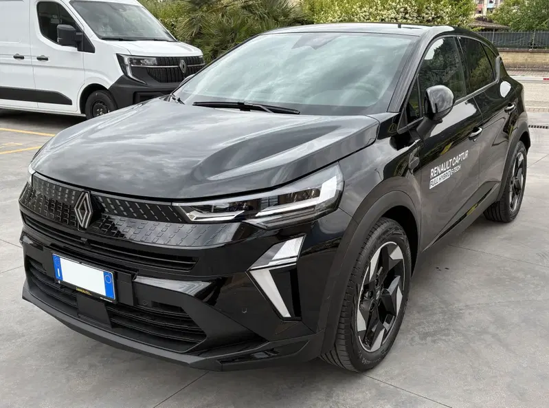 Renault Captur nuova a Frosinone (2)